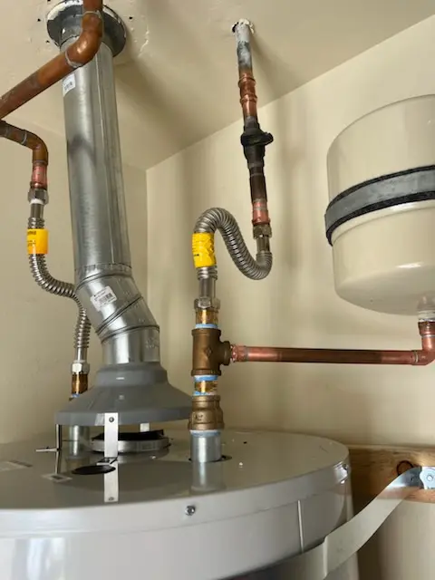 Water heater installation and plumbing repair in Camp Washington